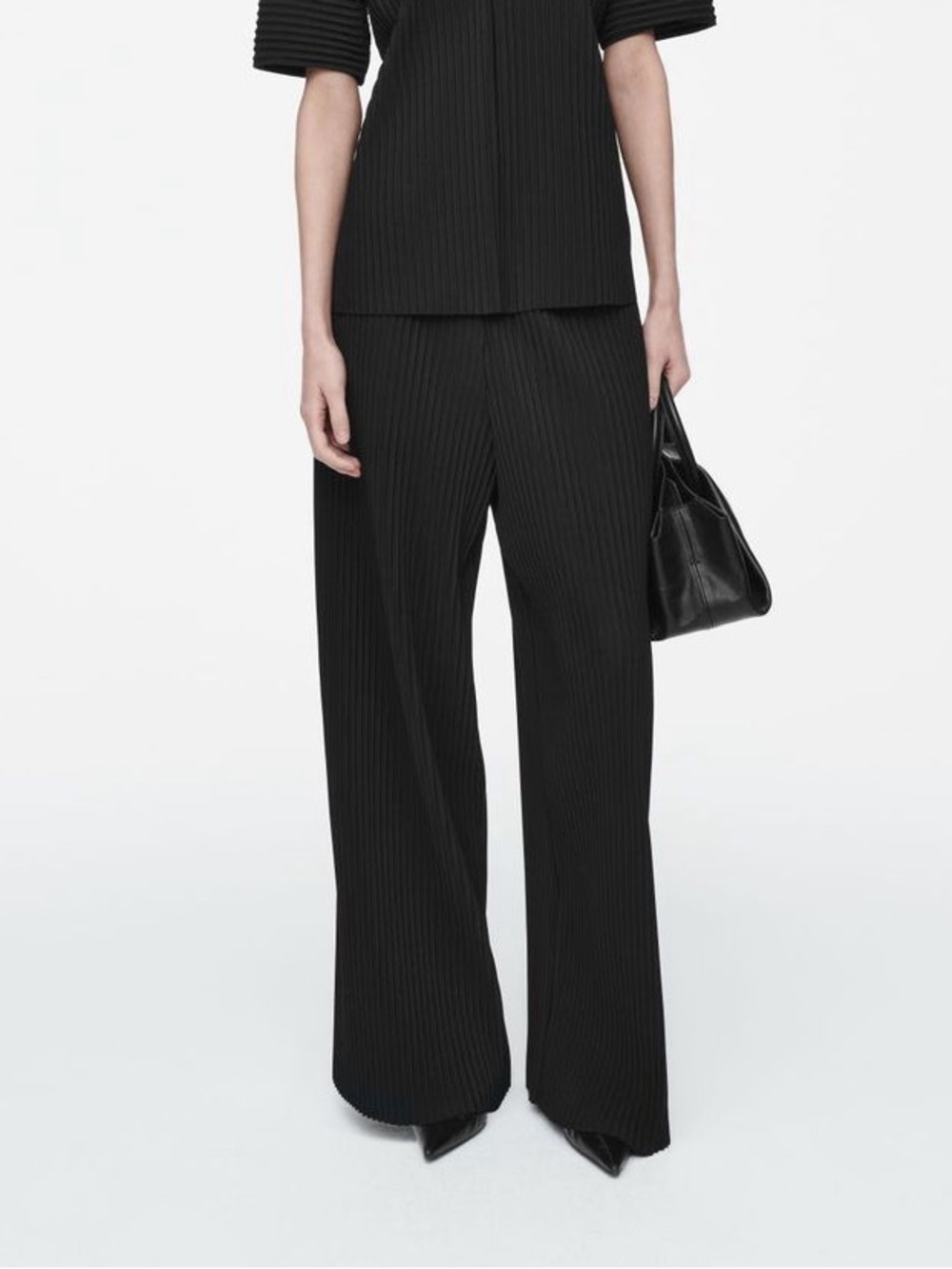 NWT COS wide leg micro pleat pleated black pants Plisse trouser large minimal